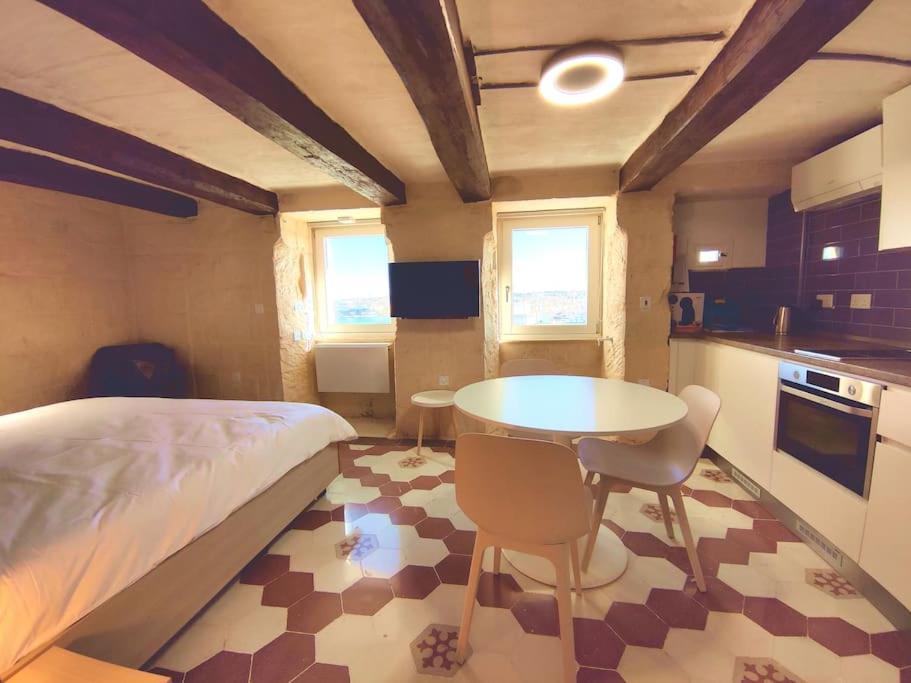 Coast 52 Savynomad Harbour Residences Wow Views 발레타 외부 사진